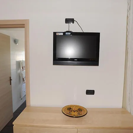 Mono Apartment