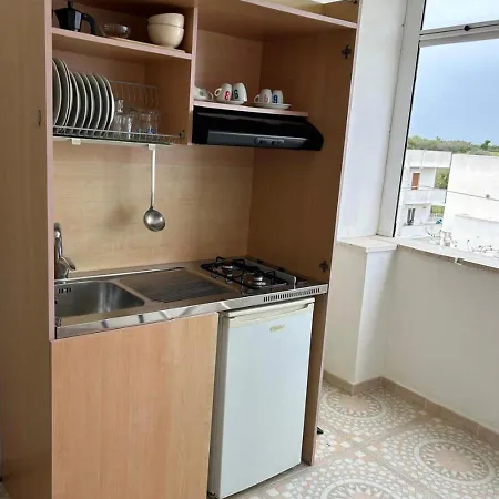 Mono Apartment *